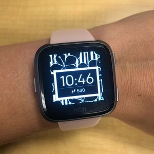 Fitbit Versa Special Edition with Fitbit Pay